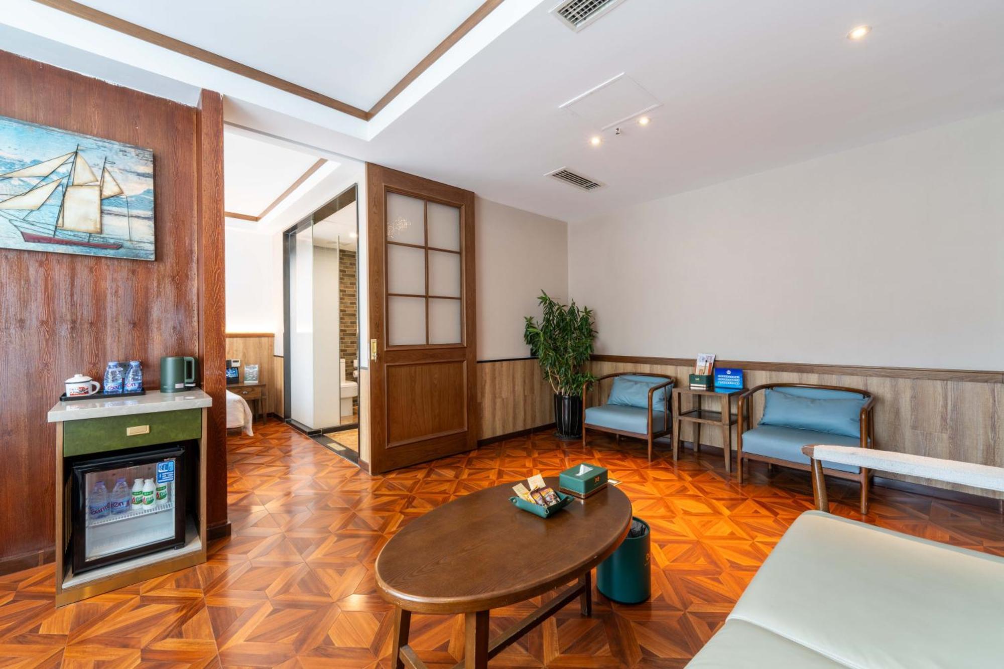 Nost Algia Hotel Near Beijing Panjiayuan Antique Market- Beijing Happy Valley, Cbd, China Zun And Sanlitun, Tian'Anmen Square, Free Ice Cream, Mineral Water, Coffee, Snacks And Laundry Service, Free Gymnastic, English Communication Well Eksteriør billede